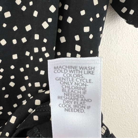 J. Jill Wearever Collection Decorative Square Neck Flowy Sleeved Top - Picture 5 of 10